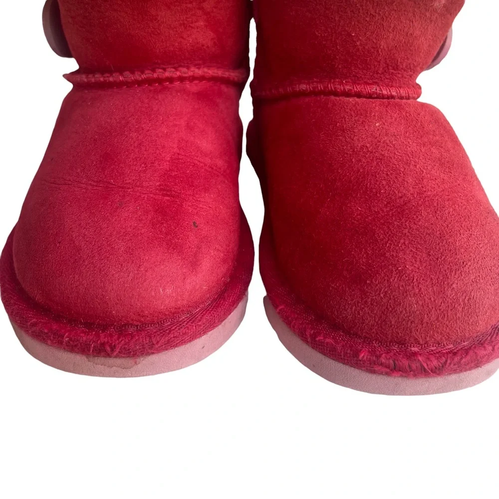 UGG pink suede